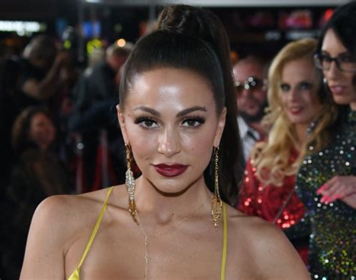 Abigail Mac Net Worth | Celebrity Net Worth