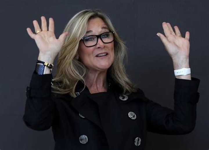 Angela Ahrendts Net Worth | Celebrity Net Worth