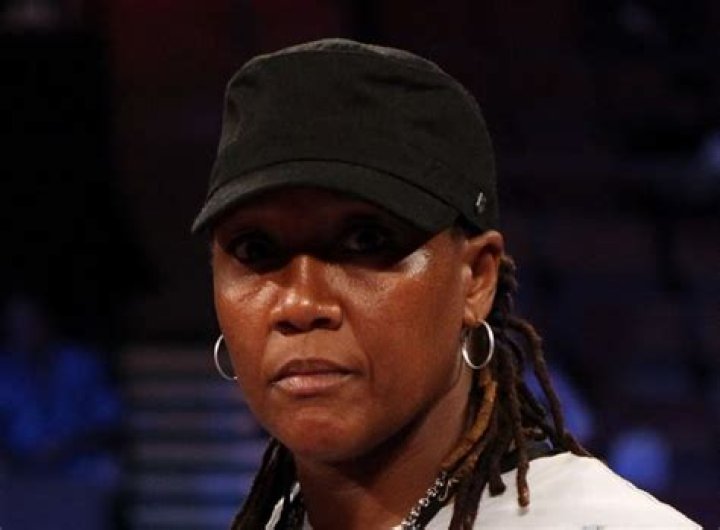 Ann Wolfe Net Worth | Celebrity Net Worth