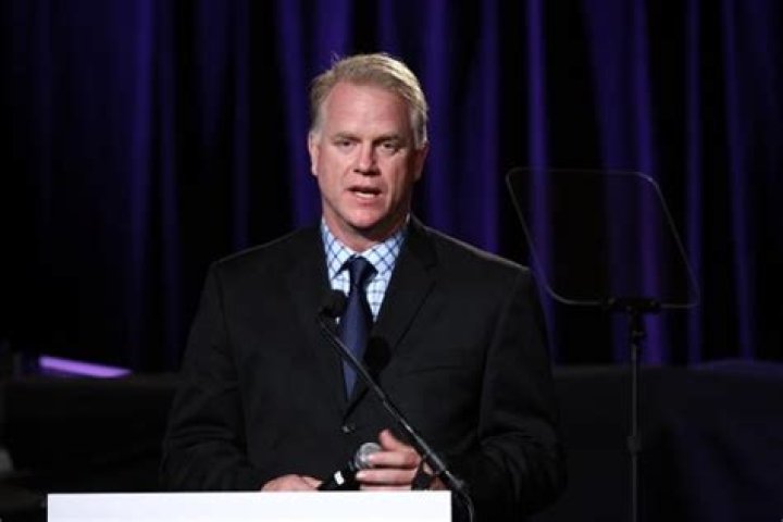 Boomer Esiason Net Worth | Celebrity Net Worth