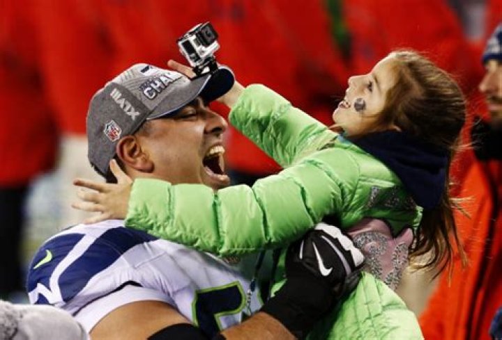 Breno Giacomini Net Worth | Celebrity Net Worth