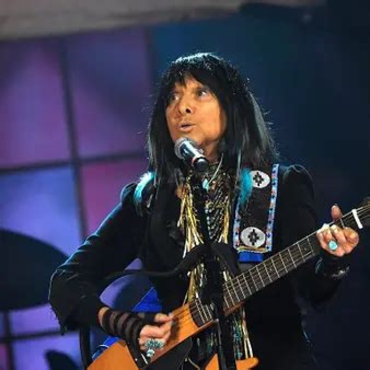 Buffy Sainte-Marie Net Worth | Celebrity Net Worth