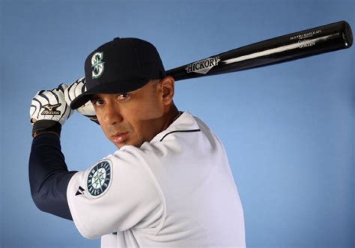 Carlos Guillén Net Worth | Celebrity Net Worth