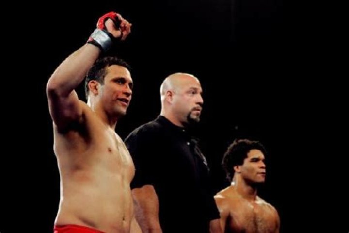 Carlos Newton Net Worth | Celebrity Net Worth