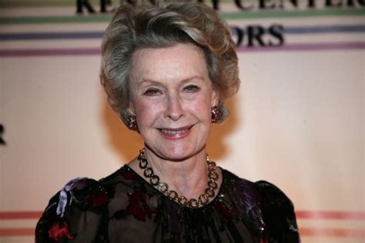 Dina Merrill Net Worth | Celebrity Net Worth