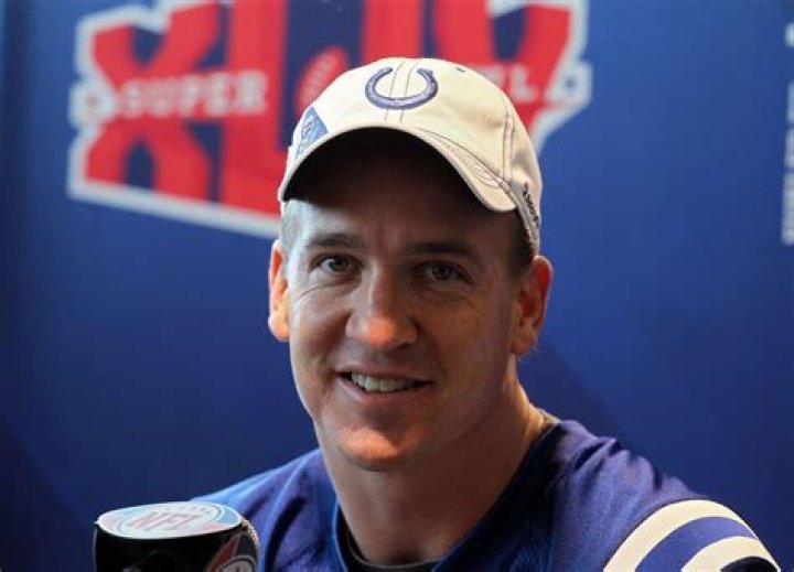 ESPN And Fox Are Both Trying To Get Peyton Manning As An Announcer For Unprecedentedly Big Bucks