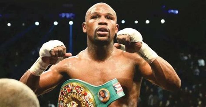 Floyd Mayweather's Six Biggest Career Paydauys Earned In His Career