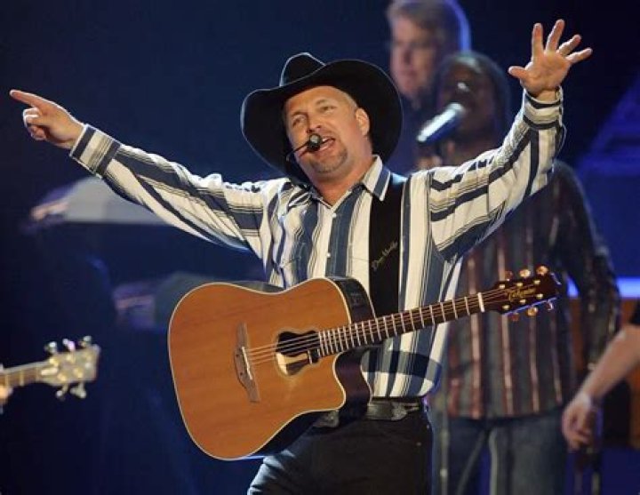 Garth Brooks Net Worth | Celebrity Net Worth