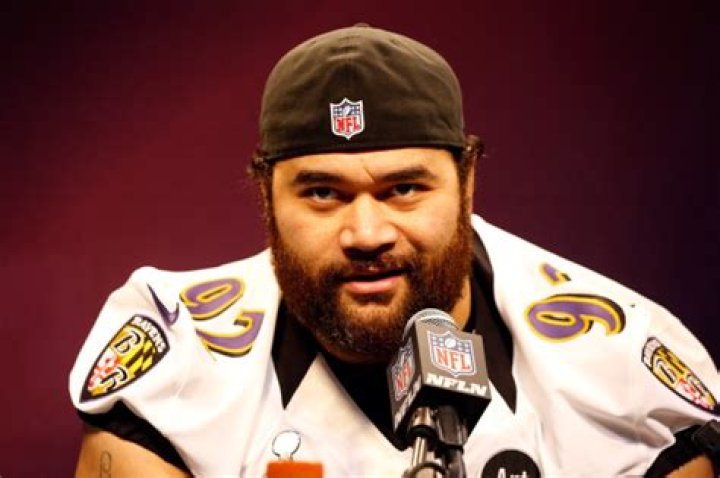 Haloti Ngata Net Worth | Celebrity Net Worth