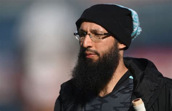 Hashim Amla Net Worth | Celebrity Net Worth