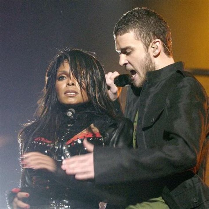 How Janet Jackson's Super Bowl Nip-Slip Created YouTube