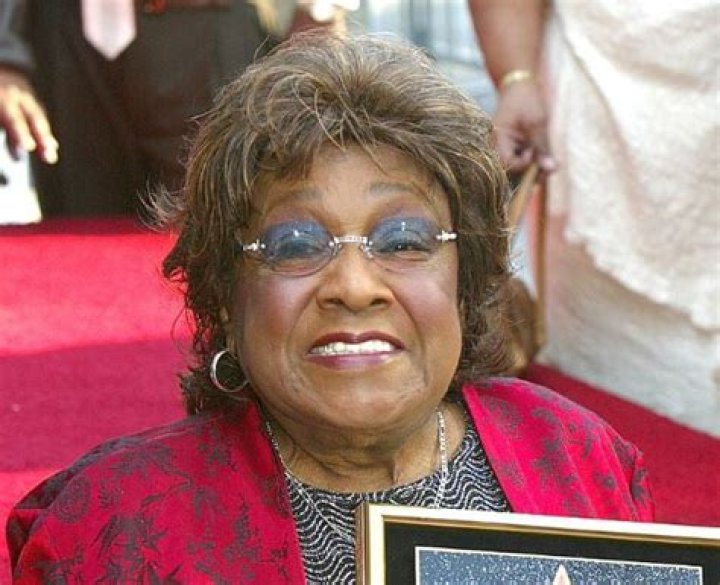 Isabel Sanford Net Worth | Celebrity Net Worth