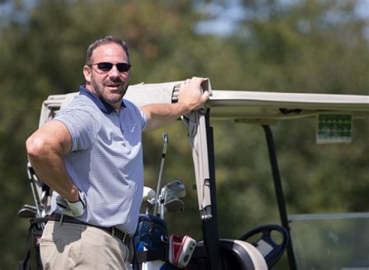 John LeClair Net Worth | Celebrity Net Worth