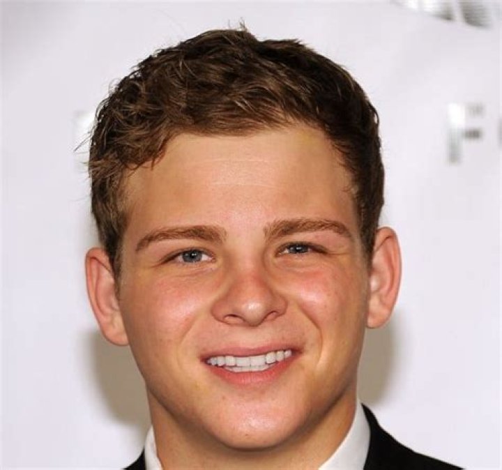 Jonathan Lipnicki Net Worth | Celebrity Net Worth
