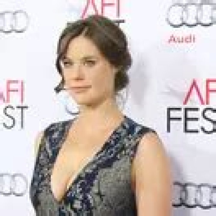 Kimberly Williams-Paisley Net Worth | Celebrity Net Worth