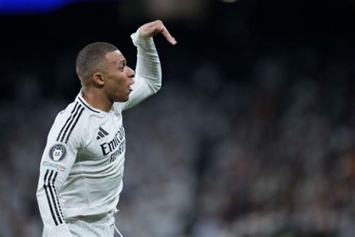 Kylian Mbappé's Contract Combines Money And Power Like We've Rarely Seen