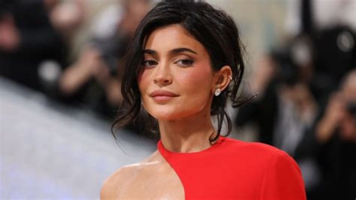 Kylie Jenner Is The Newest Member Of The Celebrity Billionaire Club – Who Are The Others?