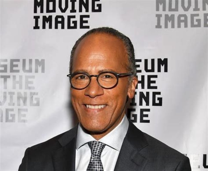 Lester Holt Net Worth | Celebrity Net Worth