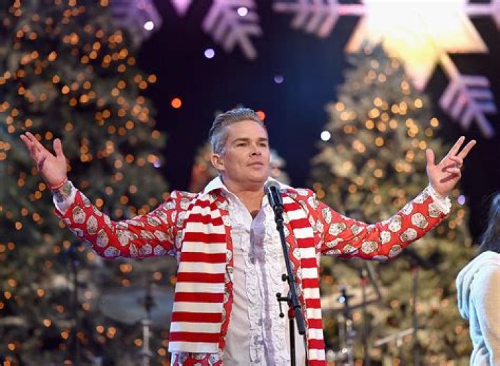 Mark McGrath Net Worth | Celebrity Net Worth