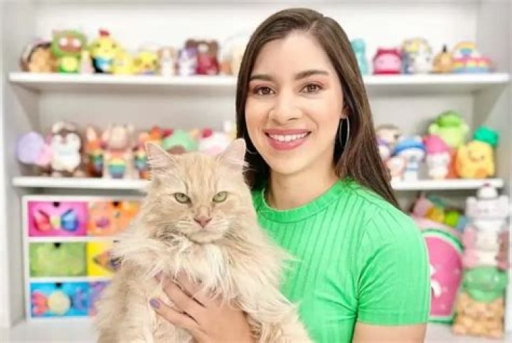 Moriah Elizabeth Net Worth | Celebrity Net Worth