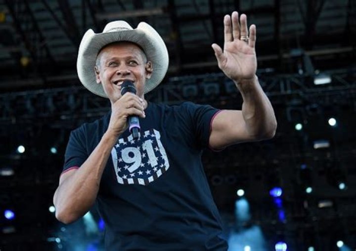 Neal McCoy Net Worth | Celebrity Net Worth