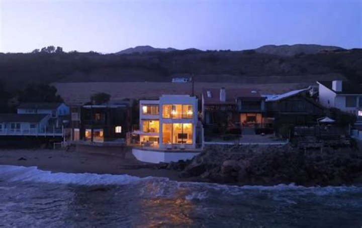 Pink Wants $15 Million For A Malibu Mansion She Bought Three Months Ago For $14 Million