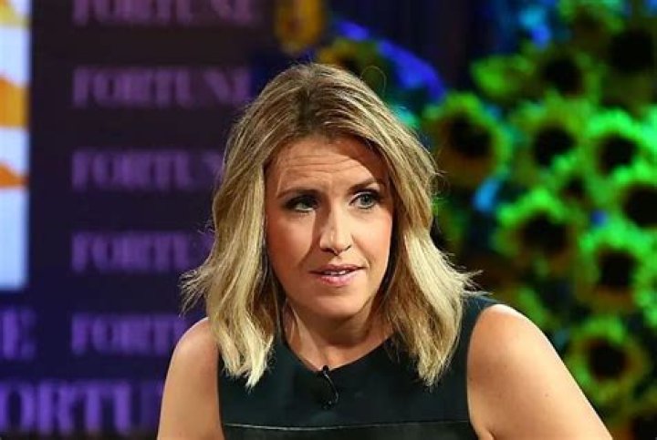 Poppy Harlow Net Worth | Celebrity Net Worth