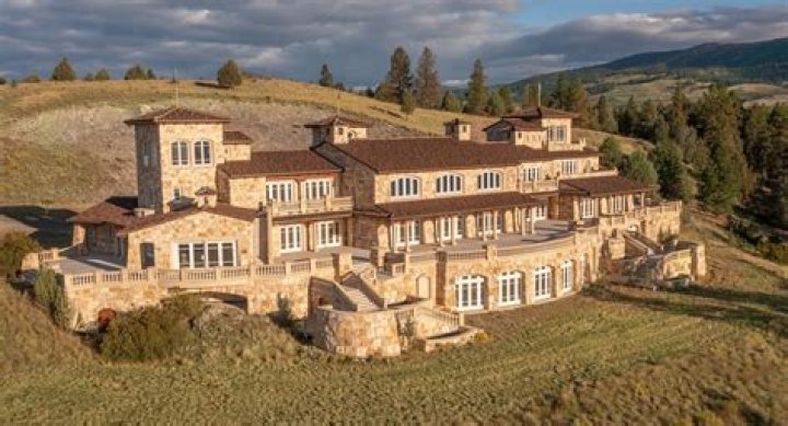 Rupert Murdoch Paid The Koch Family $200 Million For Their 340,000 Acre Montana Ranch