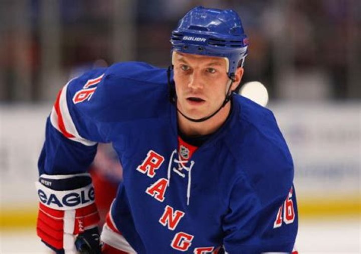 Sean Avery Net Worth | Celebrity Net Worth