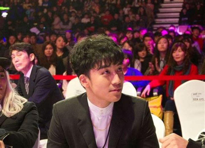 Seungri Net Worth | Celebrity Net Worth