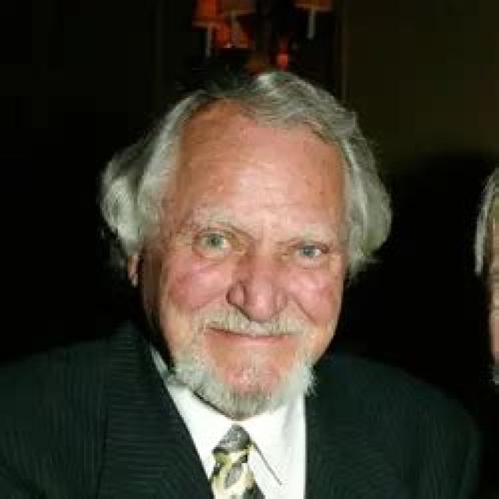 Vince Flynn Net Worth | Celebrity Net Worth