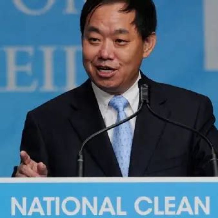 Wang Yiting Net Worth | Celebrity Net Worth