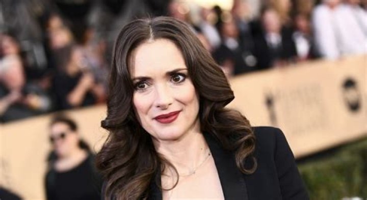 Winona Ryder Net Worth (Updated May 2022)